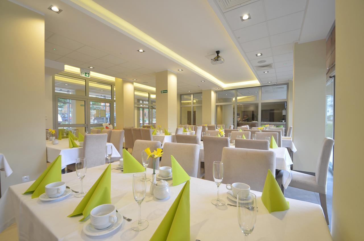 Hotel Zorza Kołobrzeg Buitenkant foto