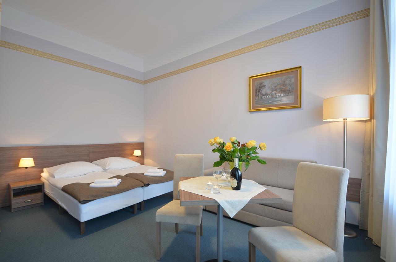 Hotel Zorza Kołobrzeg Buitenkant foto